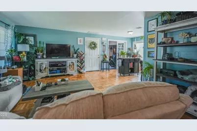 10756 Preddy Avenue, Klamath Falls, OR 97603 - Photo 11