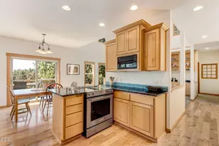2309 NW Eastes St, Bend, OR 97703 - Photo 9