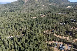 351 Board Shanty Rd, Grants Pass, OR 97527 - Photo 37