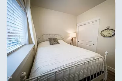 250 Oak Knoll, Jacksonville, OR 97530 - Photo 35