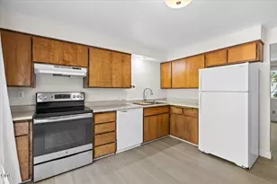 369 Glenn St, Ashland, OR 97520 - Photo 7