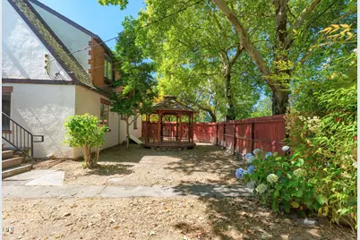 220 NW A Street, Grants Pass, OR 97526 - Photo 51