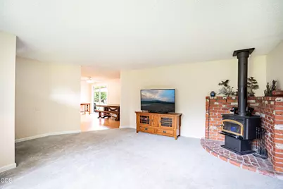 61548 SE Rockway Terrace, Bend, OR 97702 - Photo 11