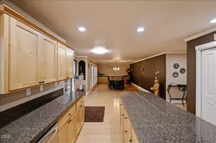 2448 NW Violet Ave, Albany, OR 97321 - Photo 11