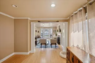2448 NW Violet Ave, Albany, OR 97321 - Photo 9