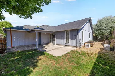 17 Meadowfield Circle, Eagle Point, OR 97524 - Photo 23