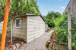 2630 Kerrisdale Ridge Dr, Medford, OR 97504 - Photo 67