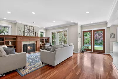 2630 Kerrisdale Ridge Drive, Medford, OR 97504 - Photo 9