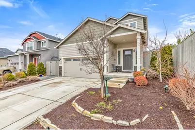 3727 Sidney Way, Medford, OR 97504 - Photo 1