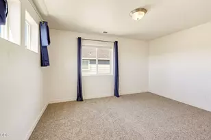 3727 Sidney Way, Medford, OR 97504 - Photo 31