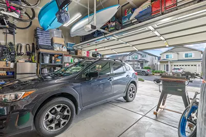 3727 Sidney Way, Medford, OR 97504 - Photo 33