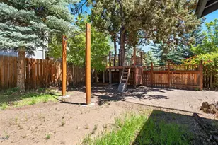 2849 NE Lotno Dr, Bend, OR 97701 - Photo 33