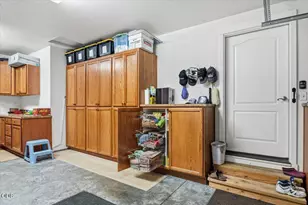 3722 SW 29th St, Redmond, OR 97756 - Photo 23