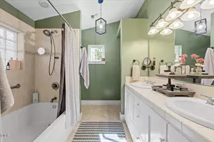 1043 Thelma Way, Grants Pass, OR 97527 - Photo 21