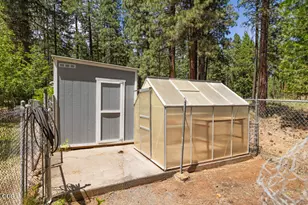 17007 Camp Day Ln, Klamath Falls, OR 97601 - Photo 47