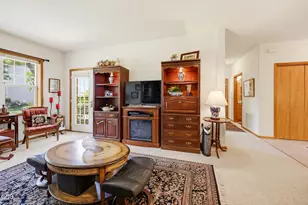 965 Golden Aspen Pl, Ashland, OR 97520 - Photo 11