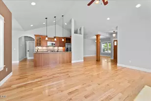 1712 Stevens Rd, Eagle Point, OR 97524 - Photo 15