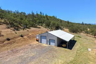 1712 Stevens Rd, Eagle Point, OR 97524 - Photo 53