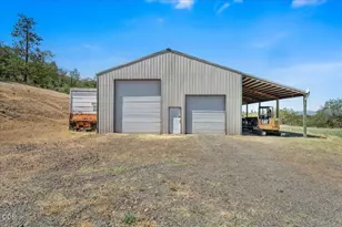 1712 Stevens Rd, Eagle Point, OR 97524 - Photo 51