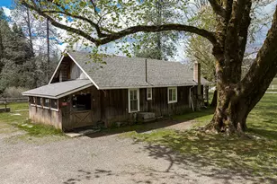 910 Reeves Creek Rd, Selma, OR 97538 - Photo 25