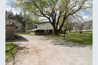 910 Reeves Creek Road, Selma, OR 97538 - Photo 23