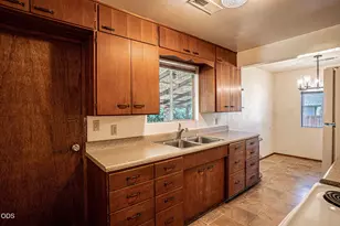 450 Grand Ave, Central Point, OR 97502 - Photo 7