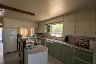 37419 Modoc Point Rd, Chiloquin, OR 97624 - Photo 13