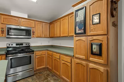 5648 Foothill Boulevard #SPC 3, Grants Pass, OR 97526 - Photo 15