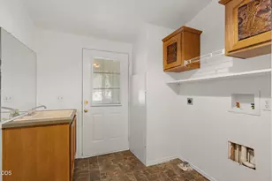 5648 Foothill Blvd, Grants Pass, OR 97526 - Photo 25