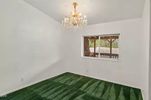 5648 Foothill Blvd, Grants Pass, OR 97526 - Photo 9