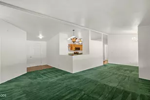 5648 Foothill Blvd, Grants Pass, OR 97526 - Photo 7
