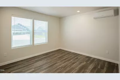 5499 Shalynn Drive, Klamath Falls, OR 97603 - Photo 3