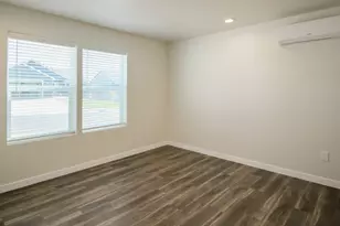 5499 Shalynn Dr, Klamath Falls, OR 97603 - Photo 3