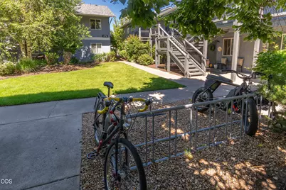 1031 SE 4th Street #APT 23, Bend, OR 97702 - Photo 19