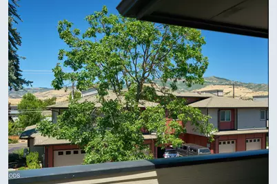 61 S Mountain Avenue, Ashland, OR 97520 - Photo 25