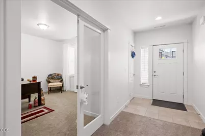 3514 Carnelian Street, Medford, OR 97504 - Photo 5