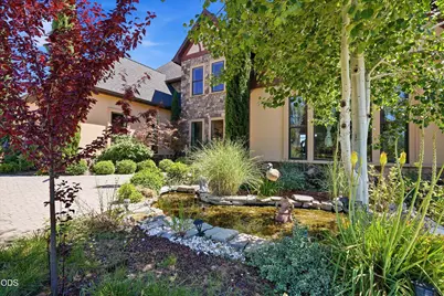 15202 Richards Way, Eagle Point, OR 97524 - Photo 9