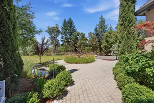 15202 Richards Way, Eagle Point, OR 97524 - Photo 11
