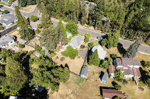 143 Granite St, Ashland, OR 97520 - Photo 47