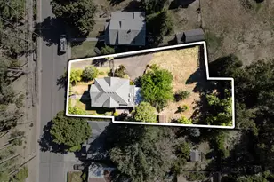 143 Granite St, Ashland, OR 97520 - Photo 57