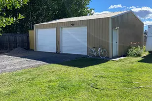 2630 Nile St, Klamath Falls, OR 97603 - Photo 33
