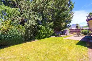 2311 Amaryllis St, Medford, OR 97504 - Photo 31