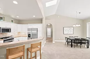 61421 Davis Lake Loop, Bend, OR 97702 - Photo 13