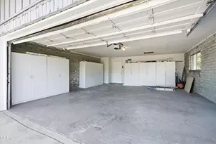242 Yale Dr, Medford, OR 97504 - Photo 31