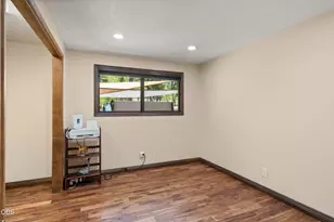 6589 Whispering Pines Ln, Jacksonville, OR 97530 - Photo 37