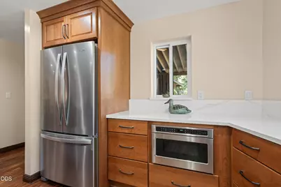 6589 Whispering Pines Lane, Jacksonville, OR 97530 - Photo 27