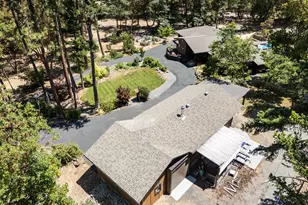 6589 Whispering Pines Ln, Jacksonville, OR 97530 - Photo 45
