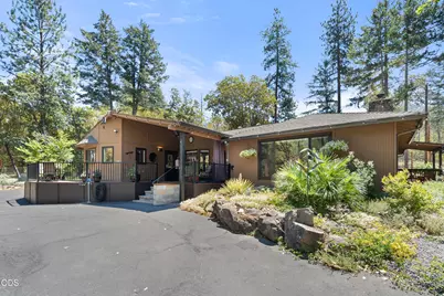 6589 Whispering Pines Lane, Jacksonville, OR 97530 - Photo 5