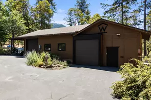 6589 Whispering Pines Ln, Jacksonville, OR 97530 - Photo 55