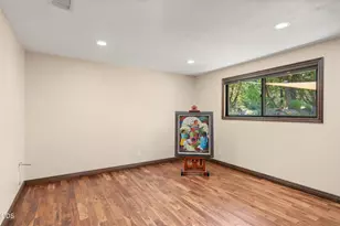 6589 Whispering Pines Ln, Jacksonville, OR 97530 - Photo 35